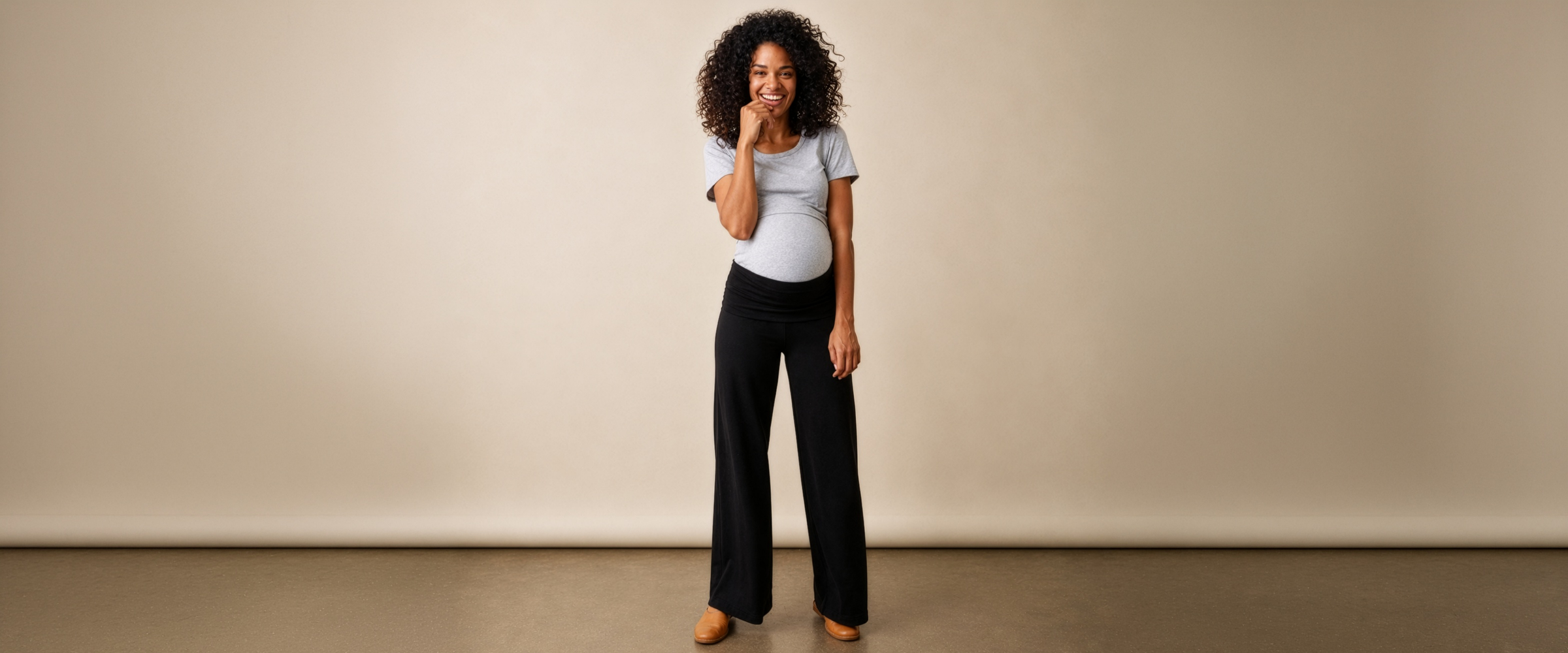 Why Every Mom-to-Be Needs a Pregnancy Capsule Wardrobe