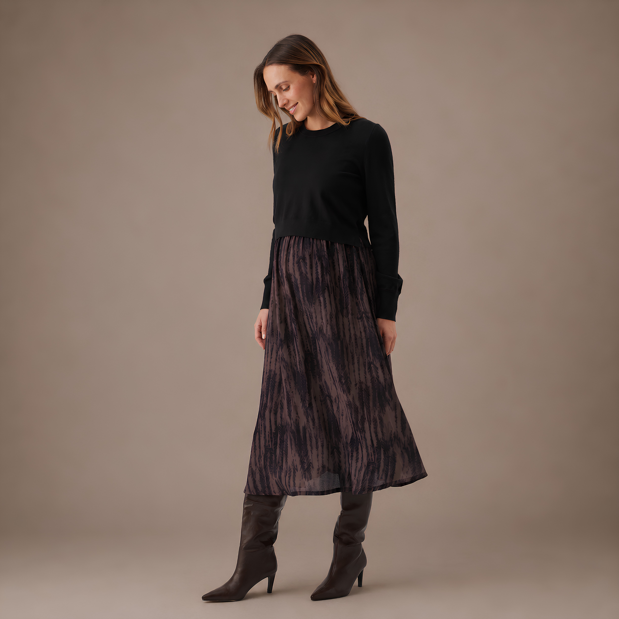 Maia Maternity & Nursing 2-in-1 Dress in Black / Mocha
