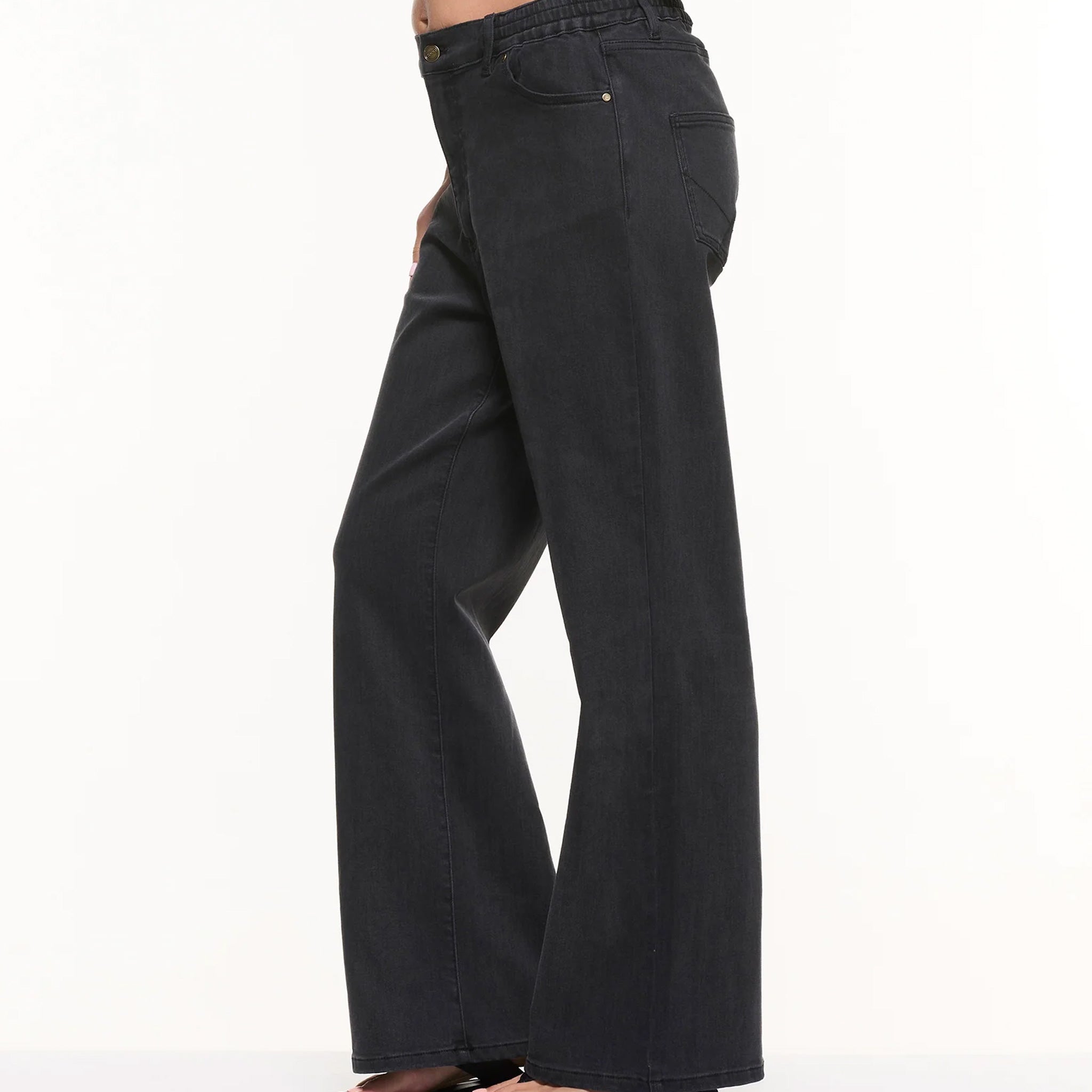Relaxed Wide Leg Maternity Jeans in Washed Black