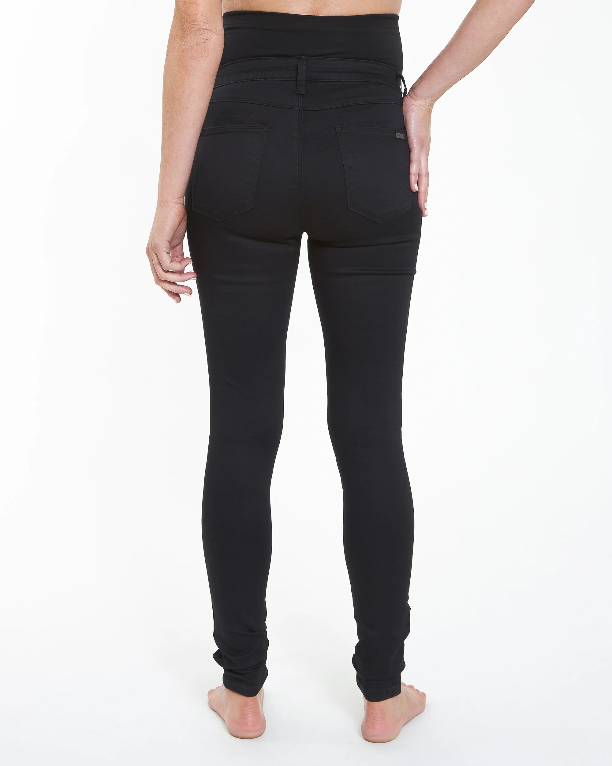 Rebel Maternity Jegging in Black
