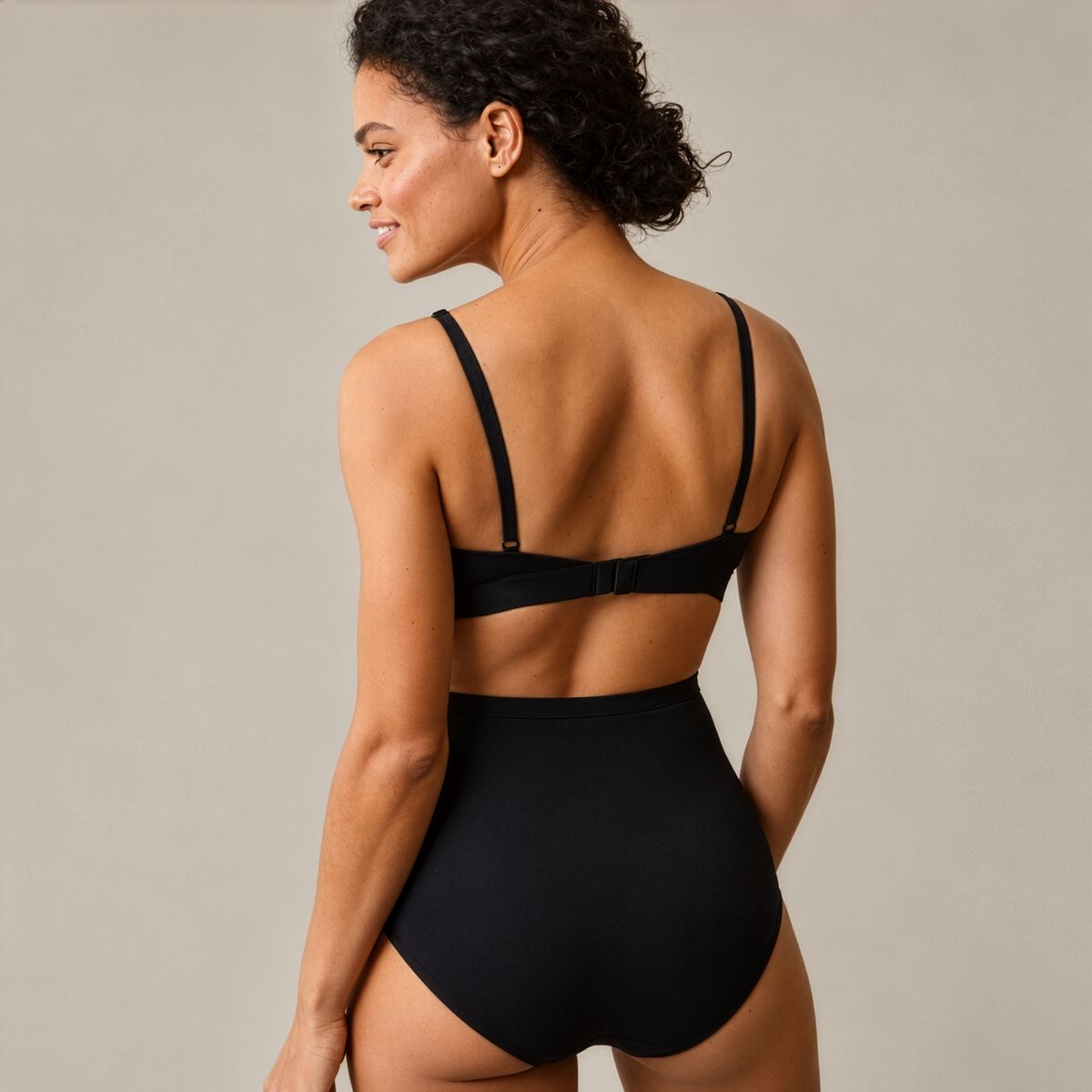 24/7 Soft Support Brief in Black