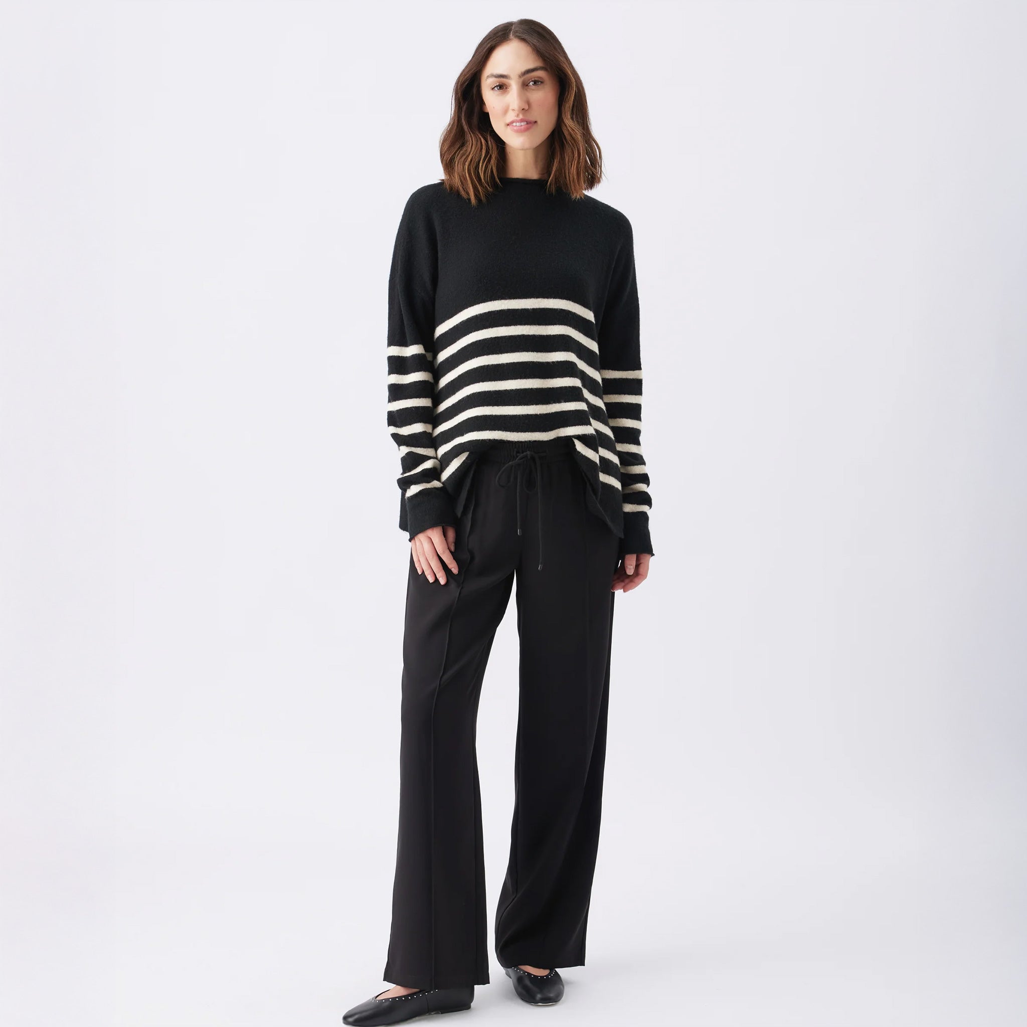 Gerrie Nursing Knit in Black & Vanilla