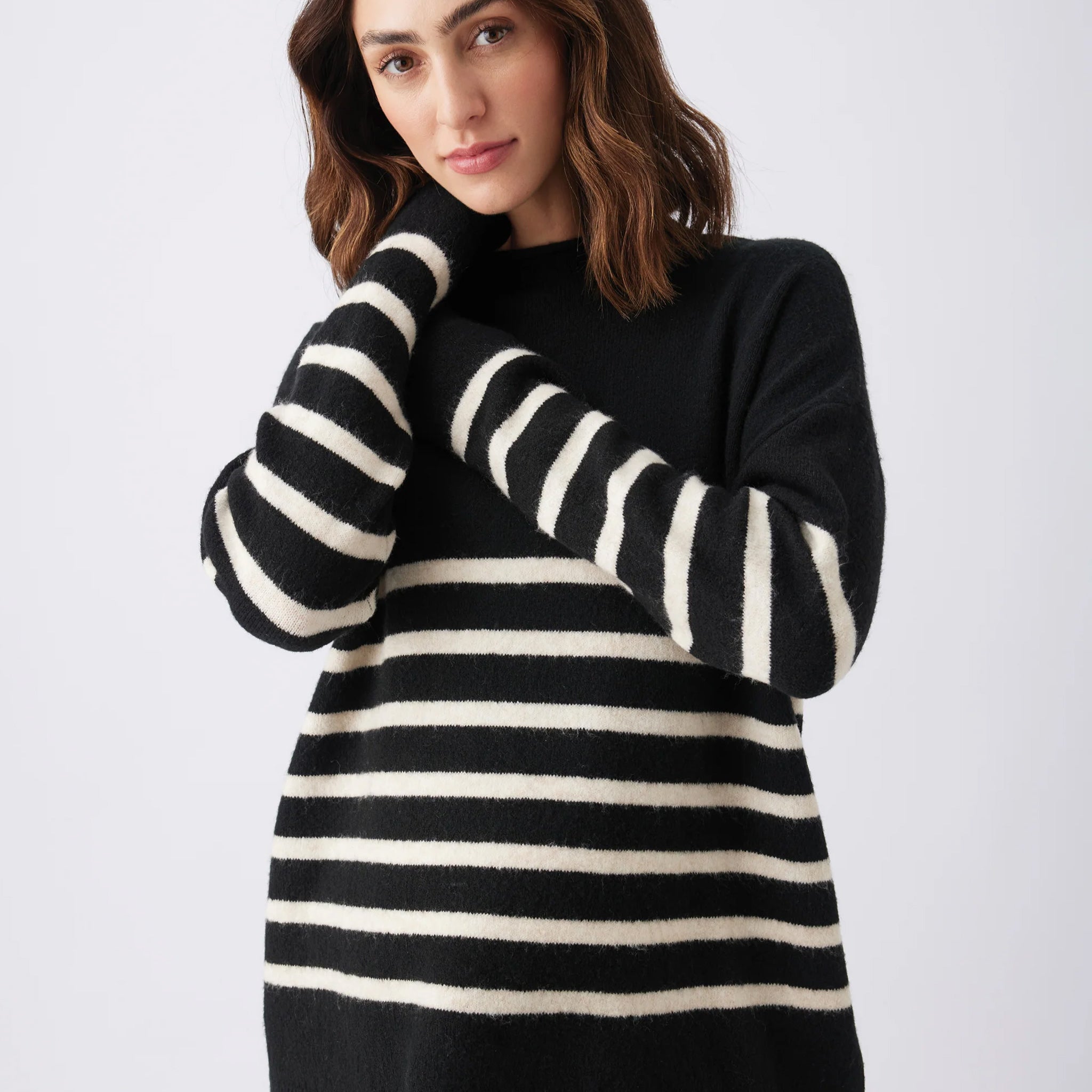 Gerrie Nursing Knit in Black & Vanilla
