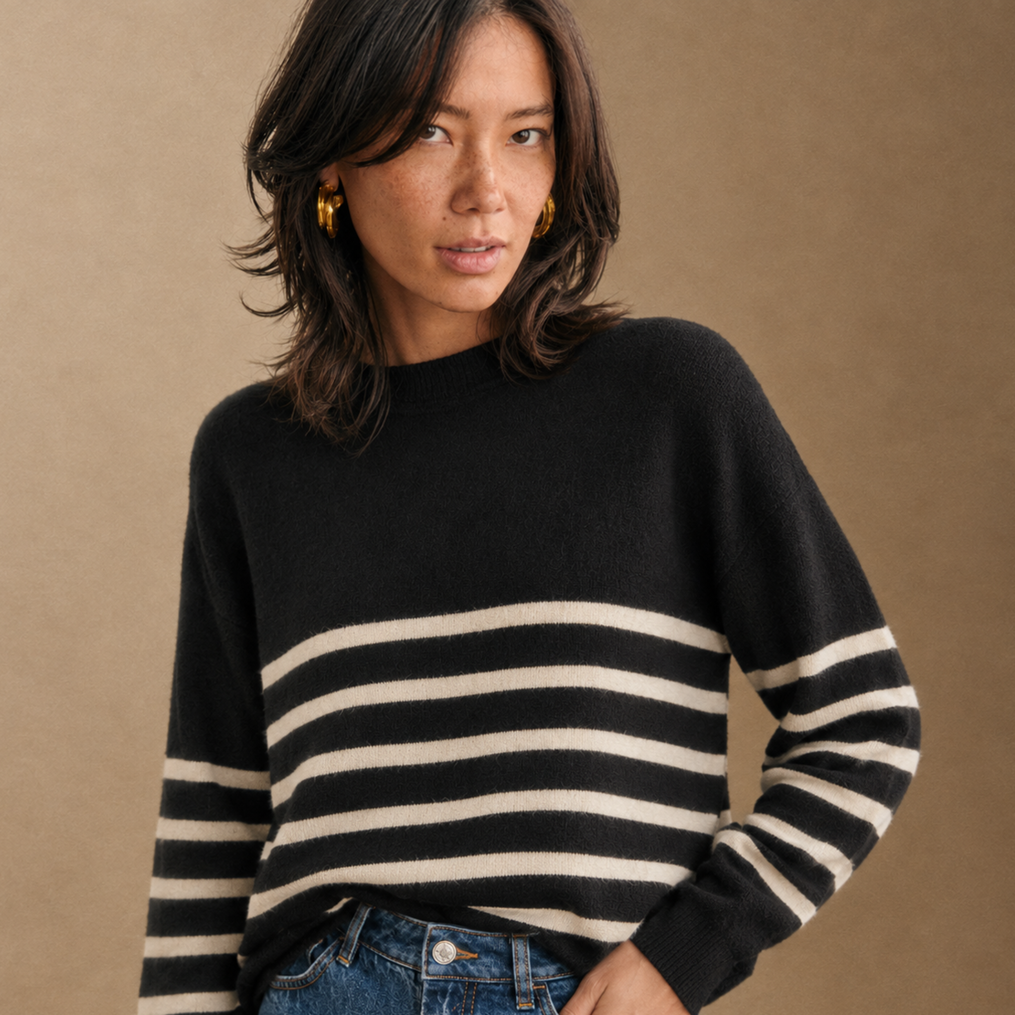 Gerrie Nursing Knit in Black & Vanilla