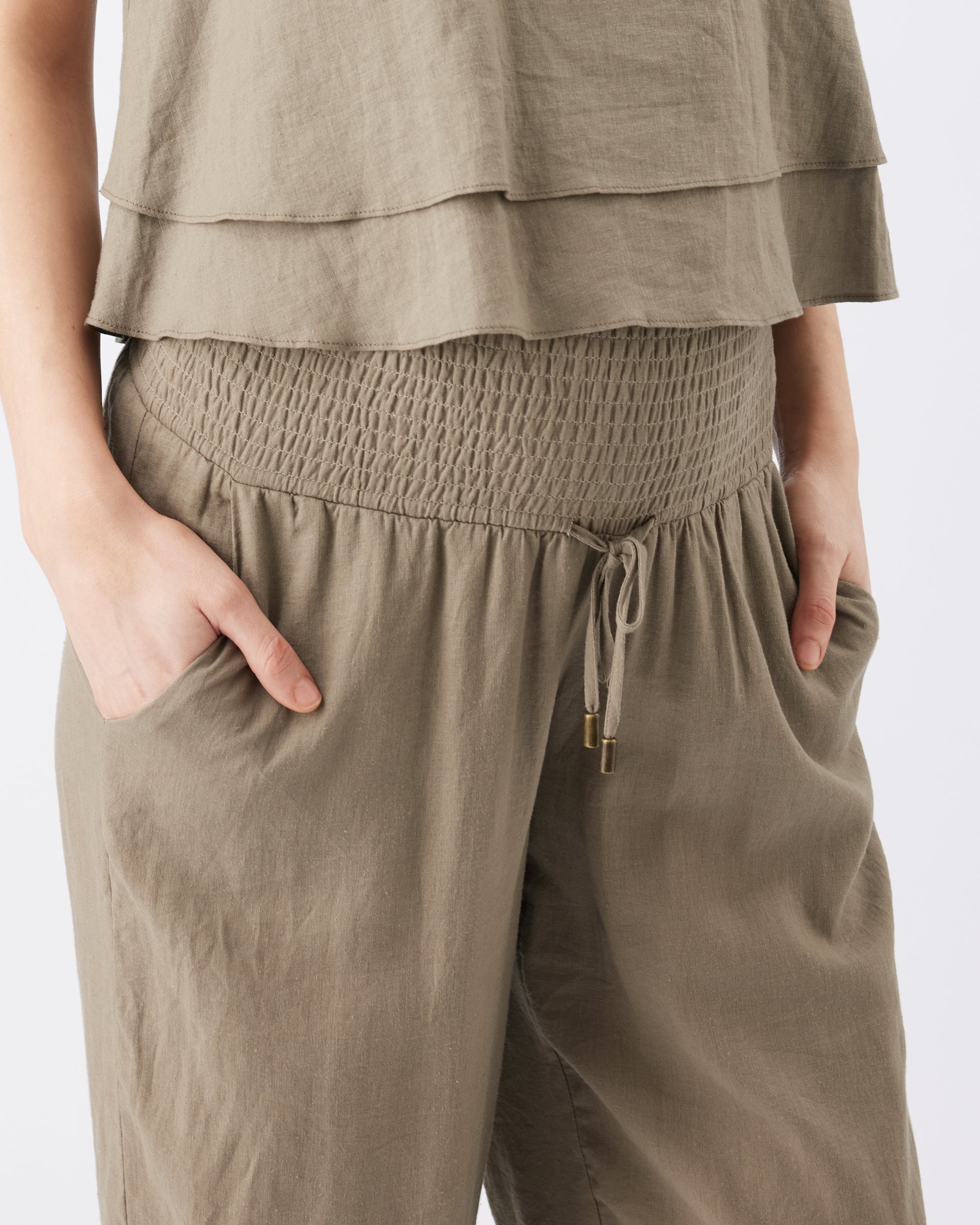 Indi Wide Leg Linen Pant in Olive