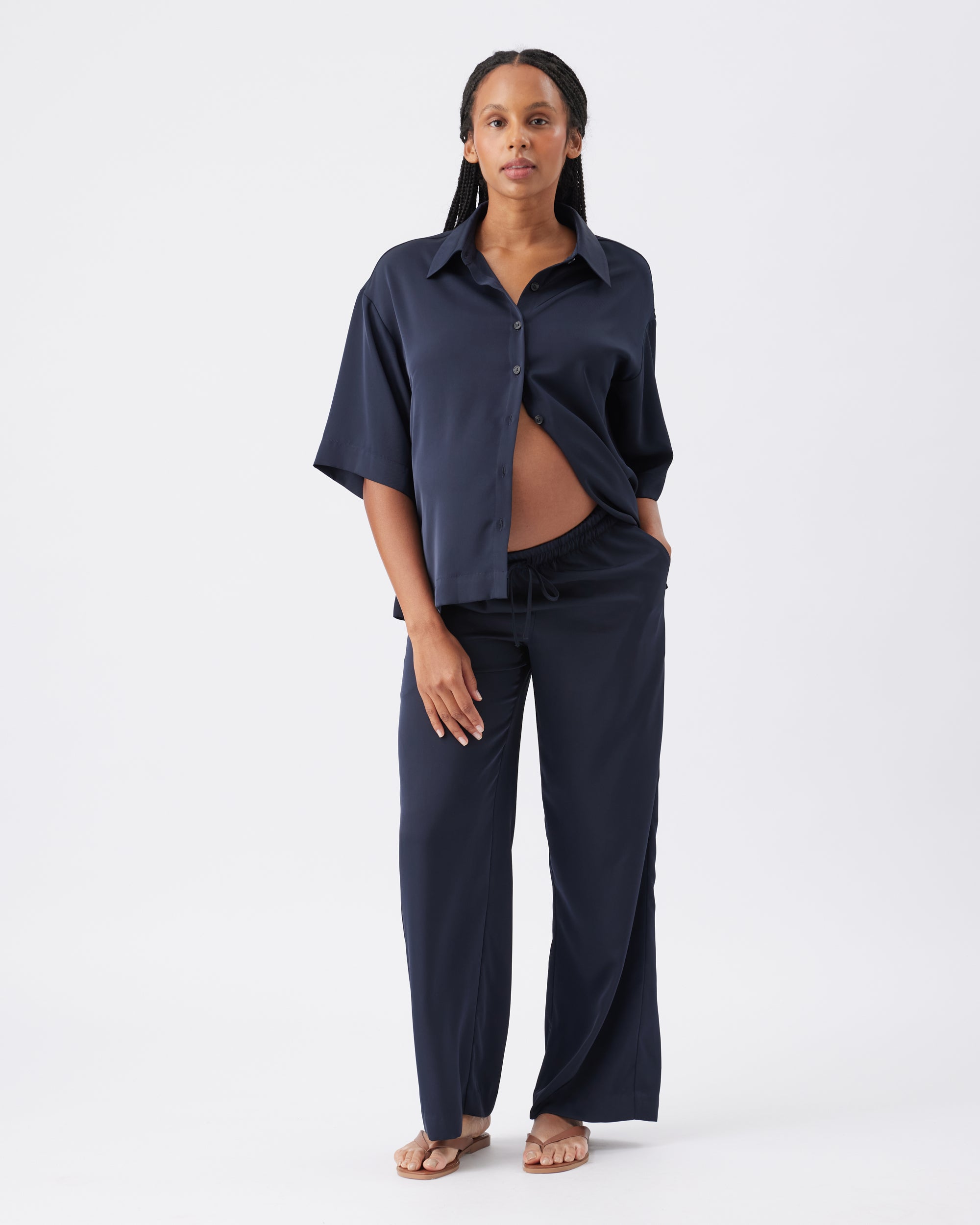 Tamara Satin Pull-On Pant in Midnight