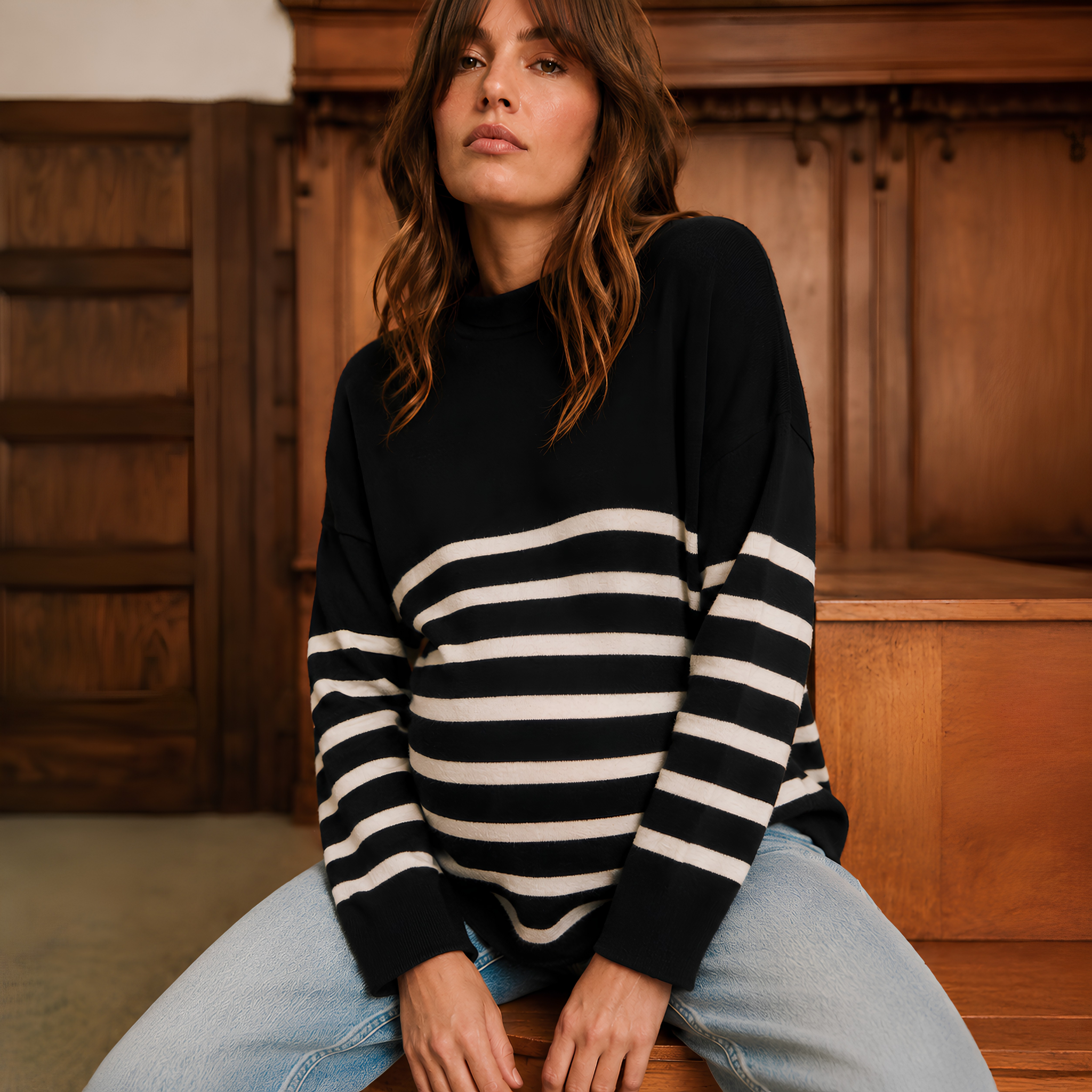 Gerrie Nursing Knit in Black & Vanilla